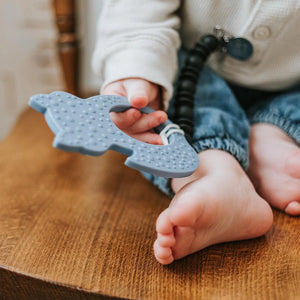 back of blue fox silicone teether