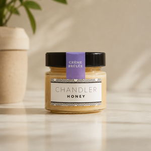 Chandler Honey Créme Brûlée Honey on table