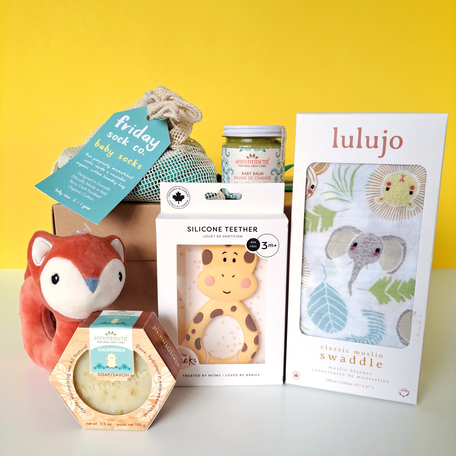 Sweet Safari Baby Gift Box